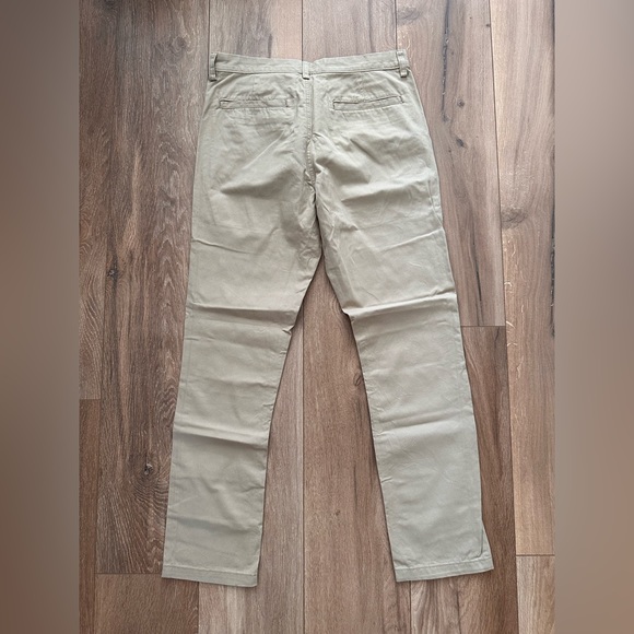 Old Navy Men’s Slim Fit Khakis - Picture 2 of 3